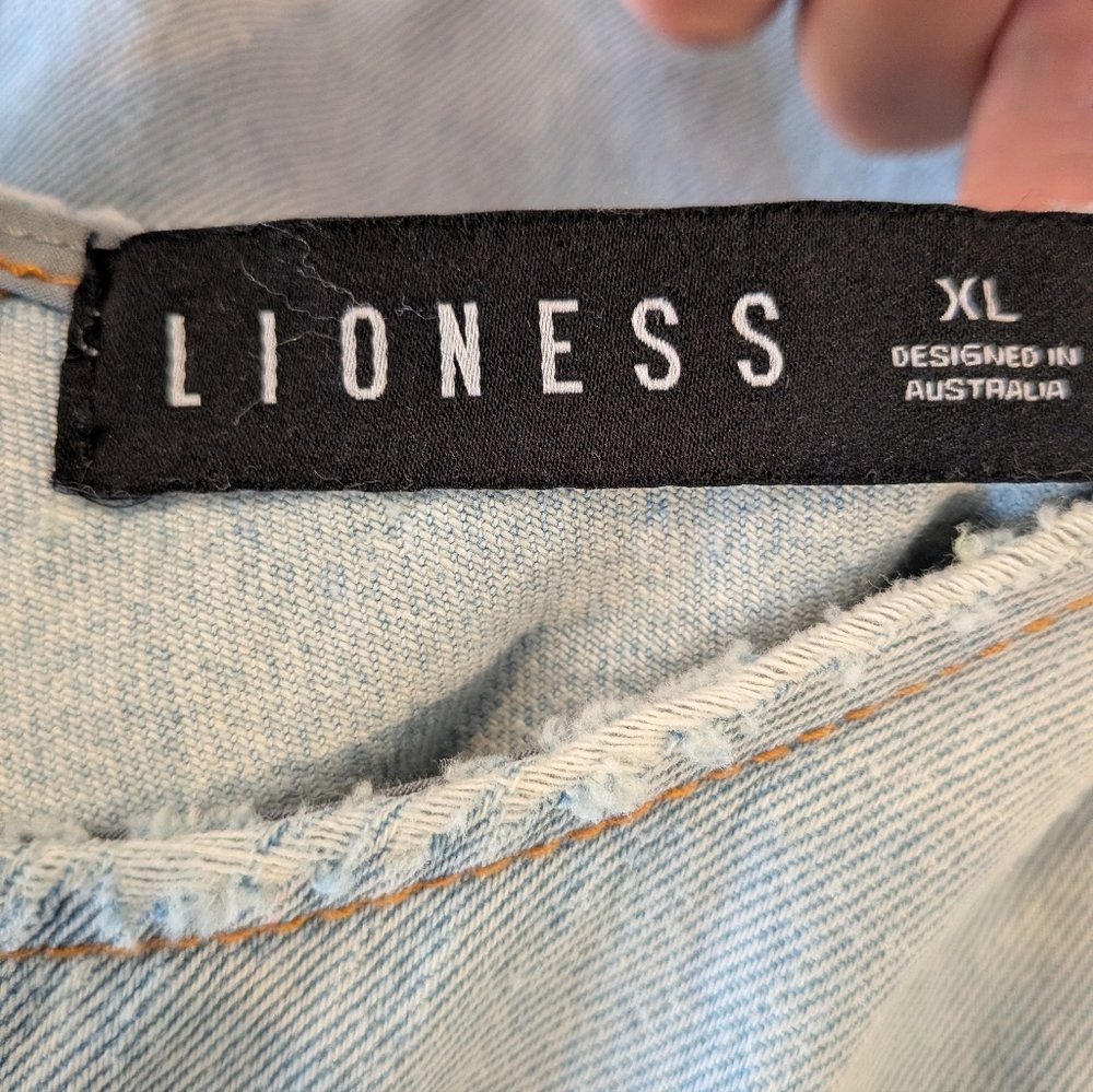 Lioness Sculpted Denim Mini Dress Light Denim Distressed Buckle Edgy Size XL - Picture 13 of 14